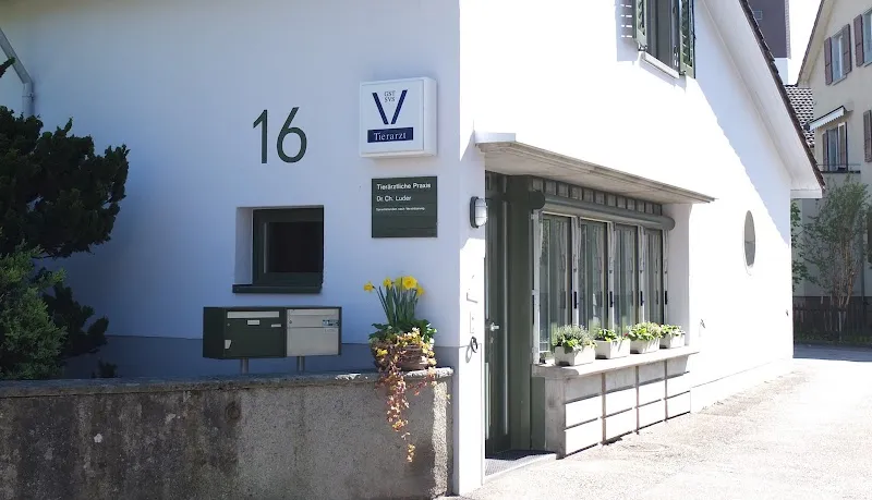 Kleintierpraxis Herzogstrasse — Tierarzt in Langenthal, Bern. Bewertung 4.7/5.