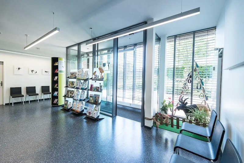 Kleintierpraxis Sägematt AG — Vétérinaire, Belp, Berne. Foto 2