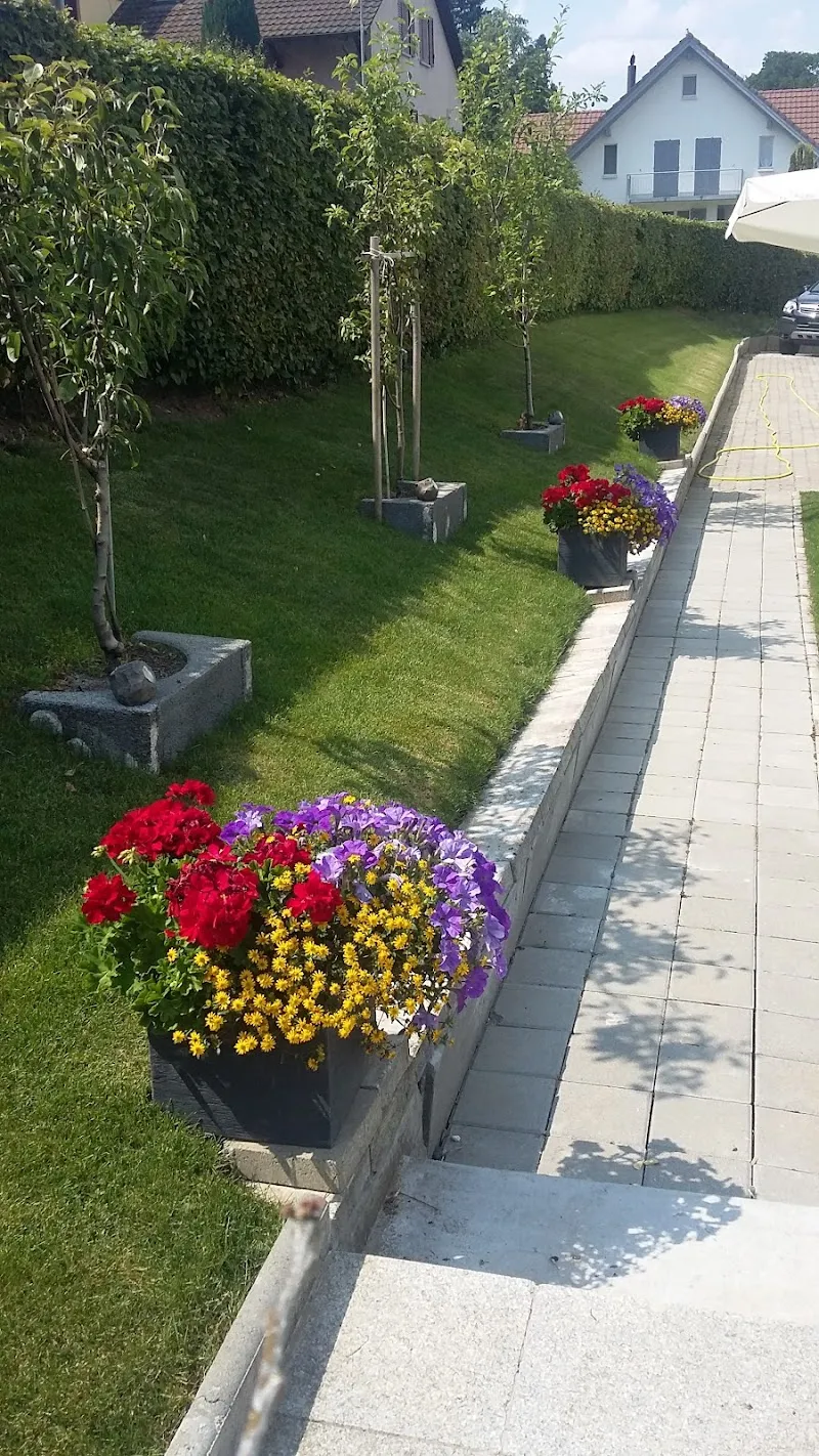 Nutztierpraxis Freiamt — Tierarzt, Muri, Aargau. Foto 2